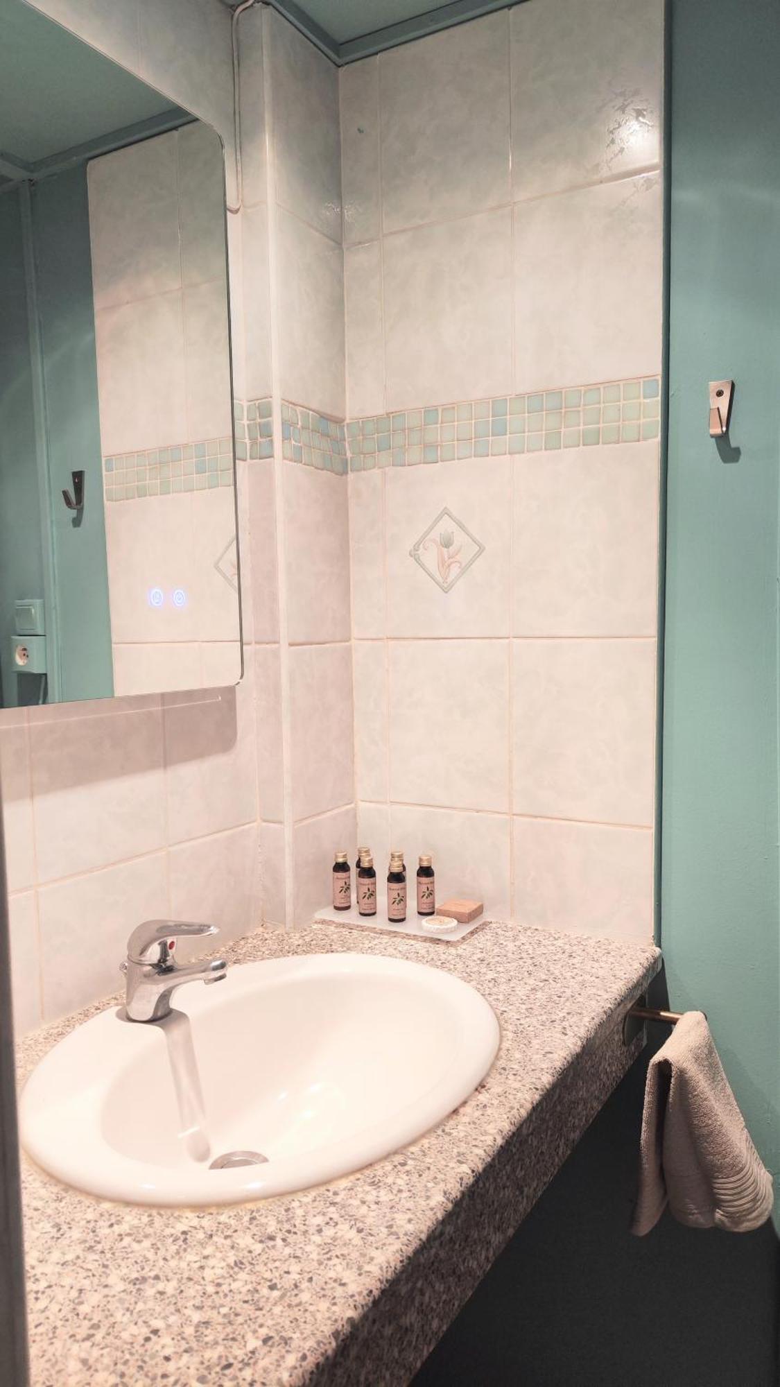 Apartamento Le Petit Catalan Marsella Exterior foto